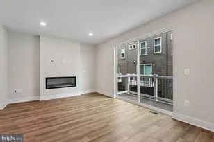 2727 Ferry Bar Dr, Baltimore, MD 21230 - Photo 14