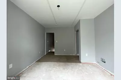 2712 E Monument Street E, Baltimore, MD 21205 - Photo 8