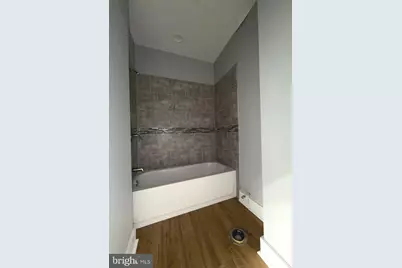2712 E Monument Street E, Baltimore, MD 21205 - Photo 12