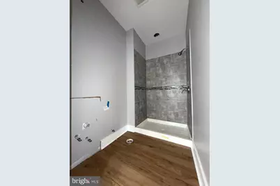 2712 E Monument Street E, Baltimore, MD 21205 - Photo 14