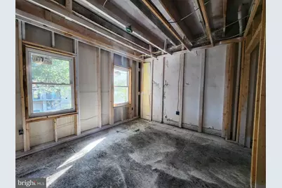 5207 Saint Charles Avenue, Baltimore, MD 21215 - Photo 8