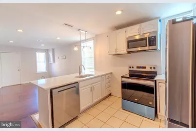 2608 E Fayette Street #UNIT 2, Baltimore, MD 21224 - Photo 2