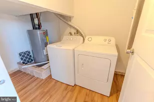 2608 E Fayette St, Baltimore, MD 21224 - Photo 16