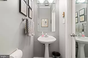 4 Hamlet Hill Rd, Baltimore, MD 21210 - Photo 20