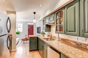319 S Durham St, Baltimore, MD 21231 - Photo 10