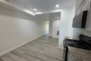 2861 W Lanvale St, Baltimore, MD 21216 - Photo 6
