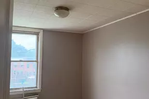 3726 Greenvale Rd, Baltimore, MD 21229 - Photo 10