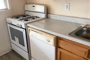 3726 Greenvale Rd, Baltimore, MD 21229 - Photo 8