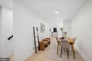 1019 N Carrollton Ave, Baltimore, MD 21217 - Photo 20