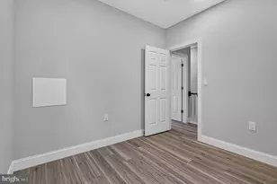 319 E 24th St, Baltimore, MD 21218 - Photo 18