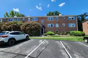 4410 Falls Bridge Dr, Baltimore, MD 21211 - Photo 2
