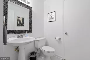 2407 Boston St, Baltimore, MD 21224 - Photo 12