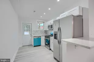 3711 Cranston Ave, Baltimore, MD 21229 - Photo 4
