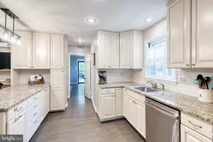 334 Paddington Rd, Baltimore, MD 21212 - Photo 16