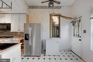 2106 E Baltimore St, Baltimore, MD 21231 - Photo 16