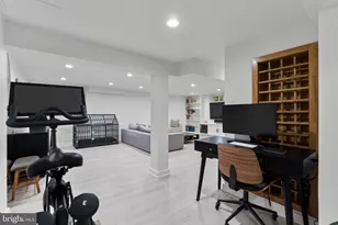 5508 N Charles St, Baltimore, MD 21210 - Photo 46