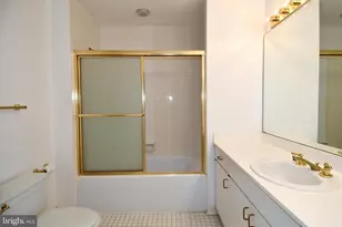 10 E Lee St, Baltimore, MD 21202 - Photo 66
