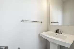 2268 Waterfront Way, Baltimore, MD 21230 - Photo 10