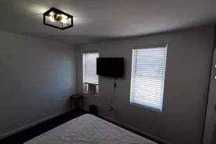 2720 E Monument St, Baltimore, MD 21205 - Photo 4