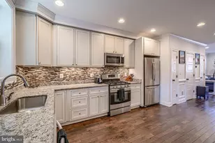 631 S Eaton St, Baltimore, MD 21224 - Photo 10