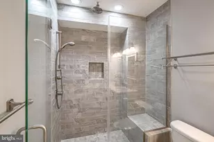 631 S Eaton St, Baltimore, MD 21224 - Photo 32