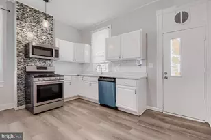 2011 Boone St, Baltimore, MD 21218 - Photo 8