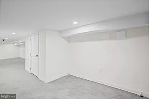 609 McKewin Ave, Baltimore, MD 21218 - Photo 36