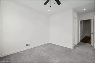 609 McKewin Ave, Baltimore, MD 21218 - Photo 28