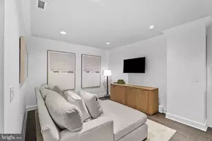 801 Key Hwy, Baltimore, MD 21230 - Photo 16