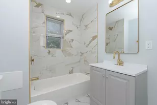 2305 Poplar Grove St, Baltimore, MD 21216 - Photo 20