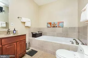 522 S Lakewood Ave, Baltimore, MD 21224 - Photo 18