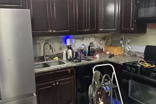 426 E 28th St, Baltimore, MD 21218 - Photo 6