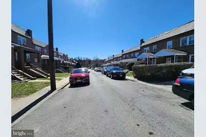 321 Martingale Avenue, Baltimore, MD 21229 - Photo 6