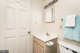 1 W Henrietta St, Baltimore, MD 21230 - Photo 26