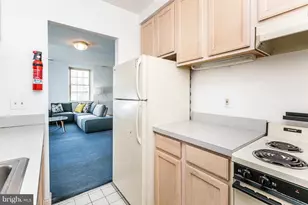 1 W Henrietta St, Baltimore, MD 21230 - Photo 10