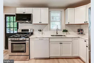 5106 Saint Georges Avenue, Baltimore, MD 21212 - Photo 16