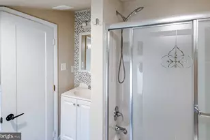 13 E Henrietta St, Baltimore, MD 21230 - Photo 26