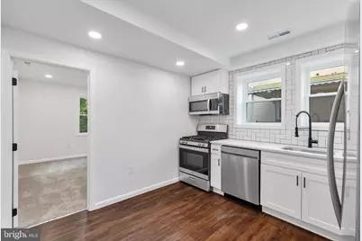 4202 Barrington Road, Baltimore, MD 21229 - Photo 4