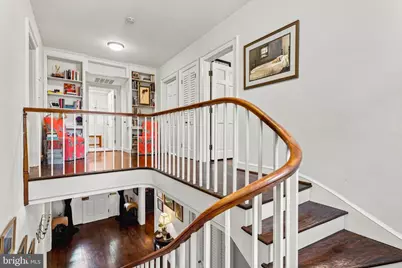 10 W Lake Avenue, Baltimore, MD 21210 - Photo 34
