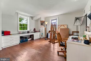 10 W Lake Ave, Baltimore, MD 21210 - Photo 50