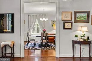 10 W Lake Ave, Baltimore, MD 21210 - Photo 16