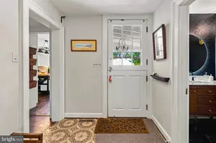 10 W Lake Ave, Baltimore, MD 21210 - Photo 28