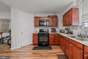 2701 N Howard St, Baltimore, MD 21218 - Photo 10