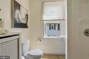 2501 Hamilton Ave, Baltimore, MD 21214 - Photo 24