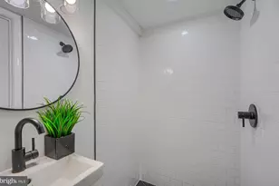 632 Charraway Rd, Baltimore, MD 21229 - Photo 26