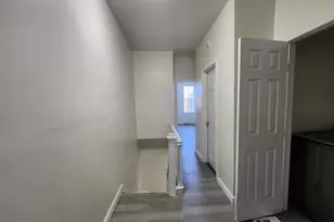 2427 E Lanvale St, Baltimore, MD 21213 - Photo 12