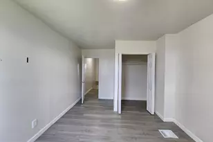 2427 E Lanvale St, Baltimore, MD 21213 - Photo 14