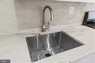 1010 Eastern Ave, Baltimore, MD 21202 - Photo 14