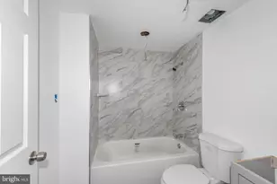 1828 Druid Hill Ave, Baltimore, MD 21217 - Photo 22
