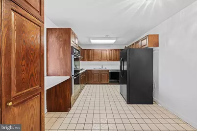 10 E Lee Street #1102, Baltimore, MD 21202 - Photo 10